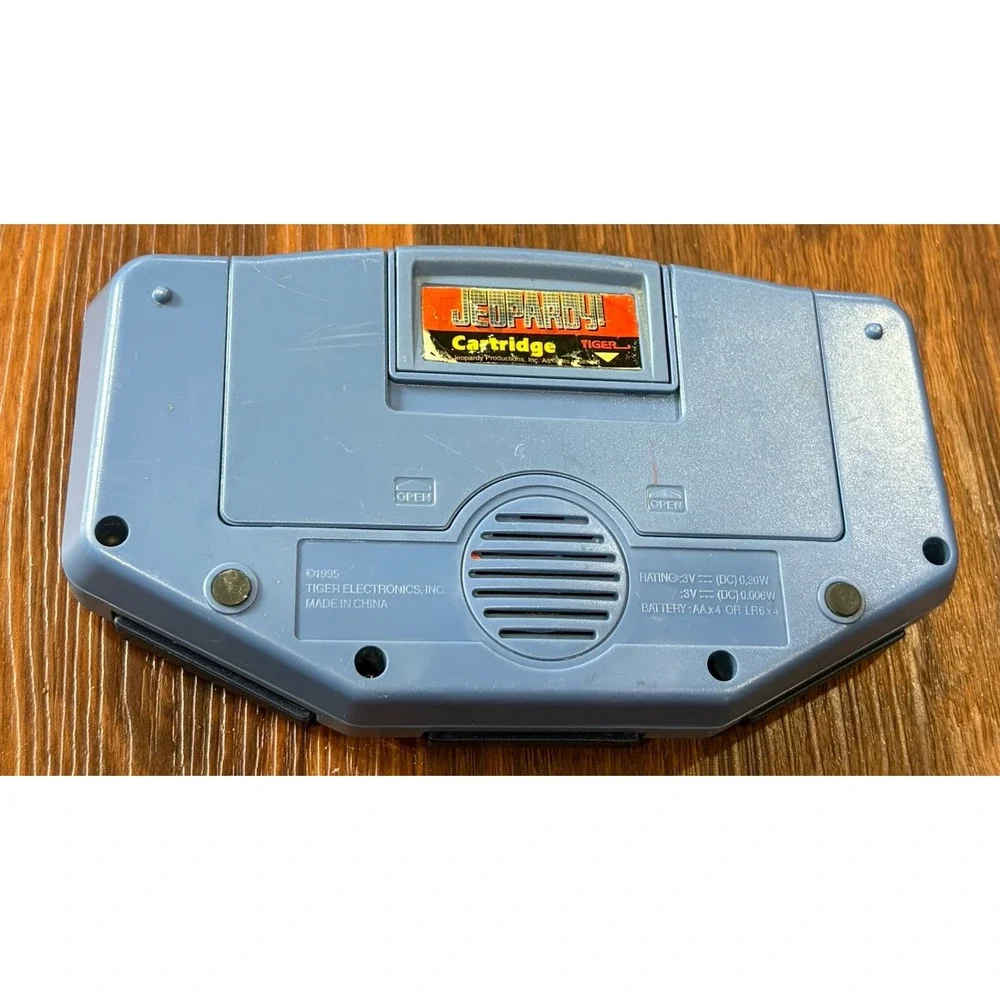 Vintage Tiger‎ Electronics Jeopardy Handheld Game with Cartridge Working